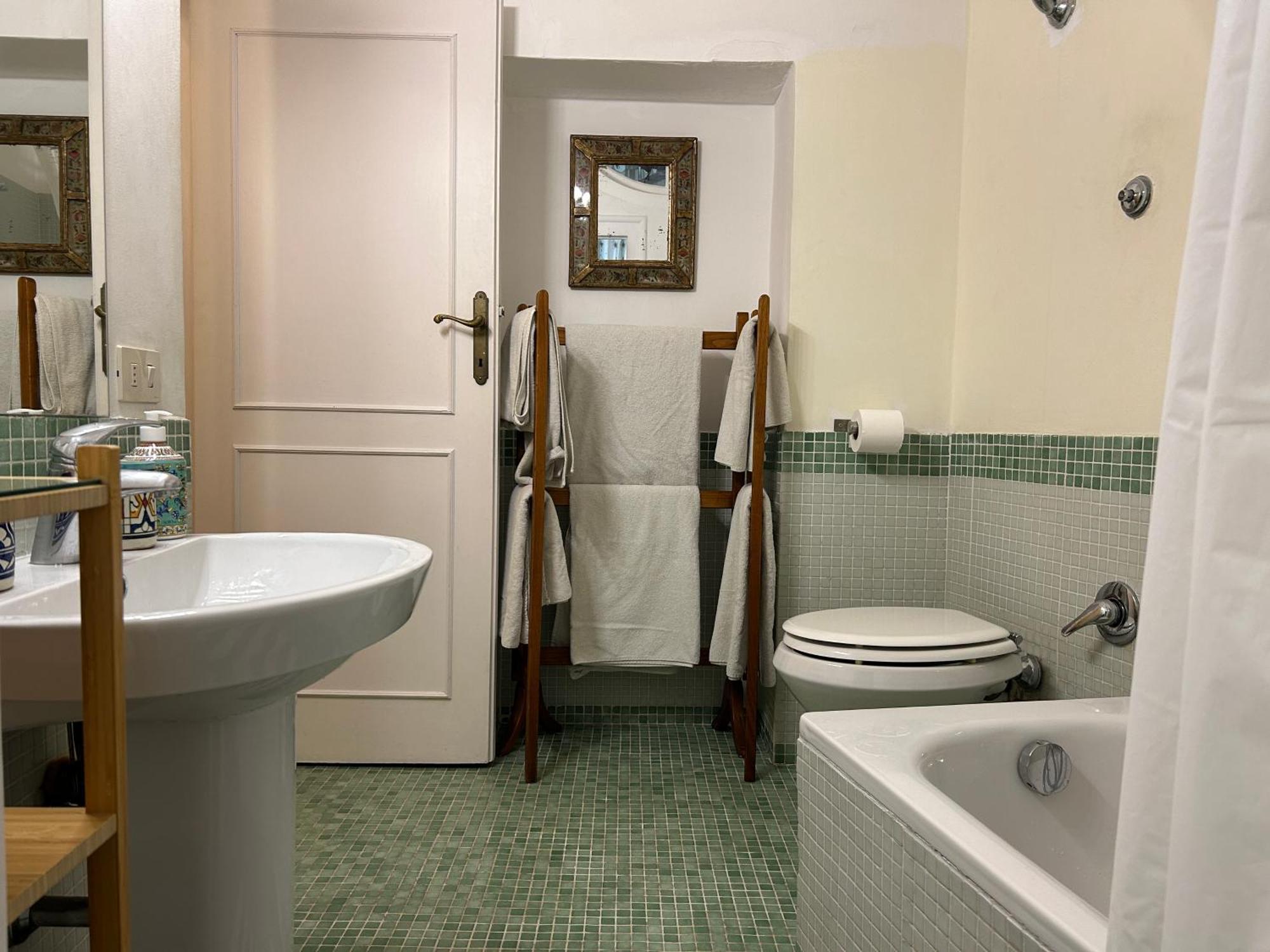 Stylish Apartment In Central Rome "Centro Storico" Bagian luar foto