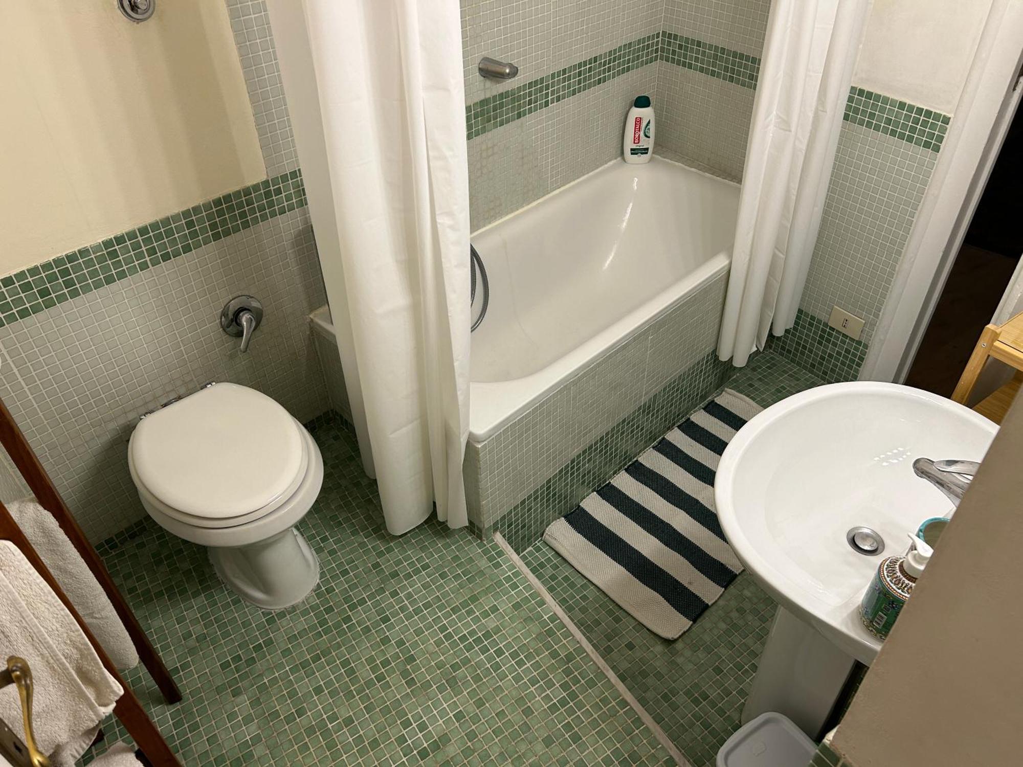 Stylish Apartment In Central Rome "Centro Storico" Bagian luar foto